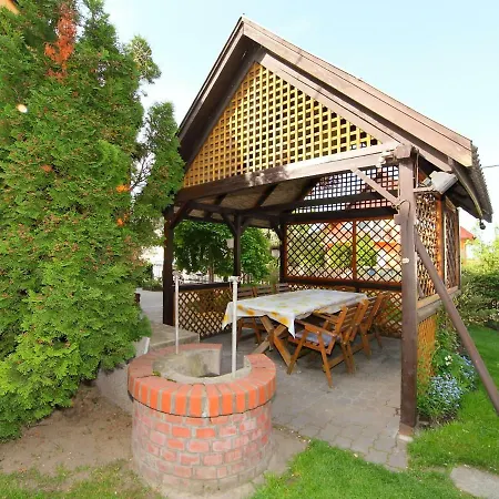 Apartment Balaton A2013 Holiday home Balatonszarszo